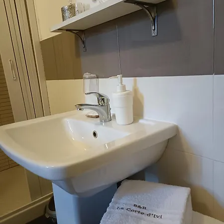 - La Corte D'ivi 3* Collepardo